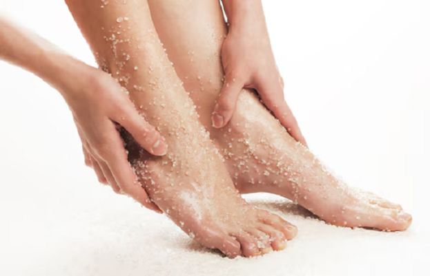 How to get rid of dry skin on your feet?